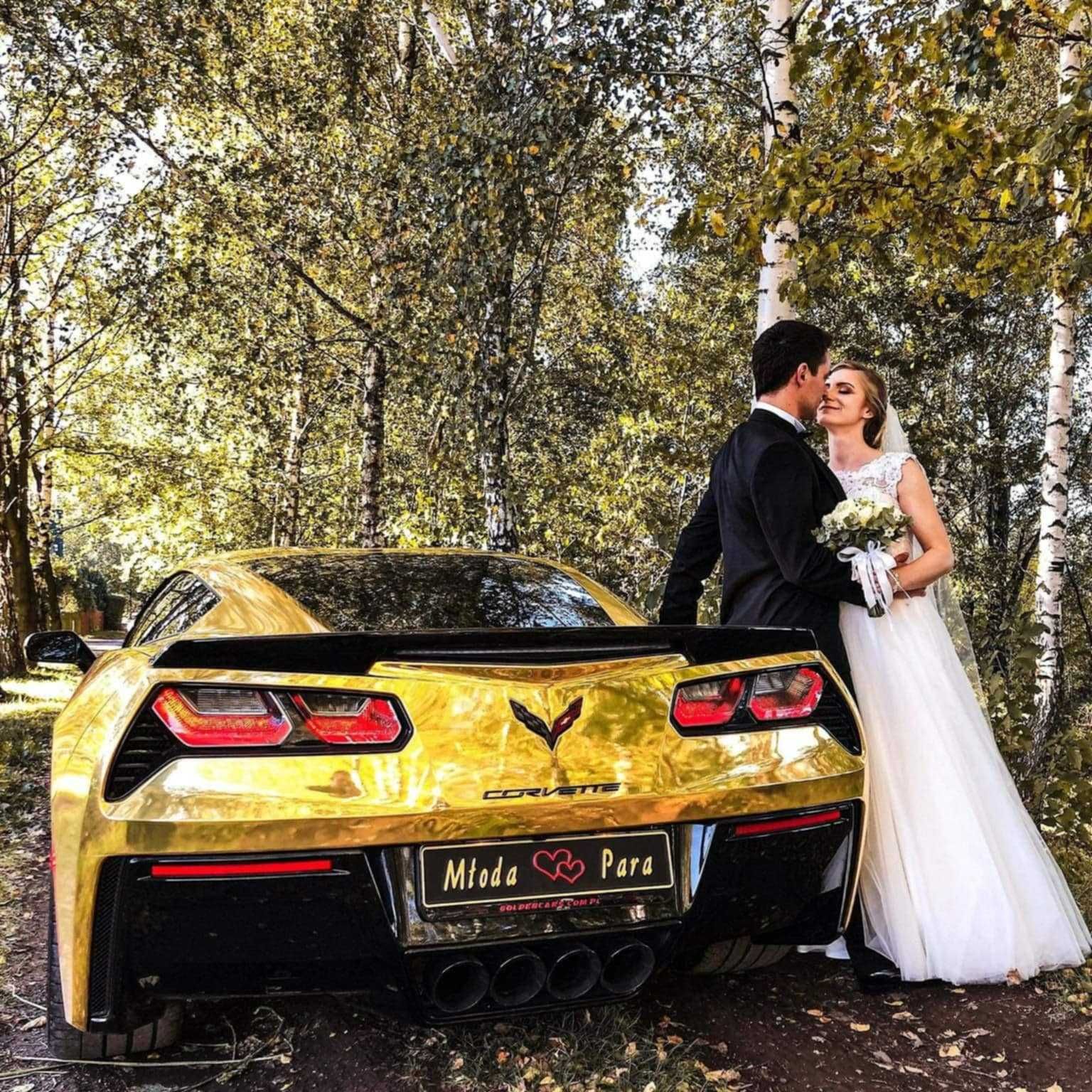 Wypożyczalnia, Wynajem Samochod do ślubu Corvette Mustang Maserati