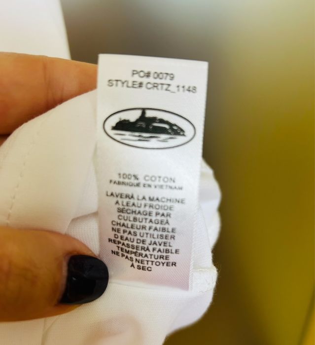 Biała koszulka Corteiz z różowym napisem rozmiar M jak nowa