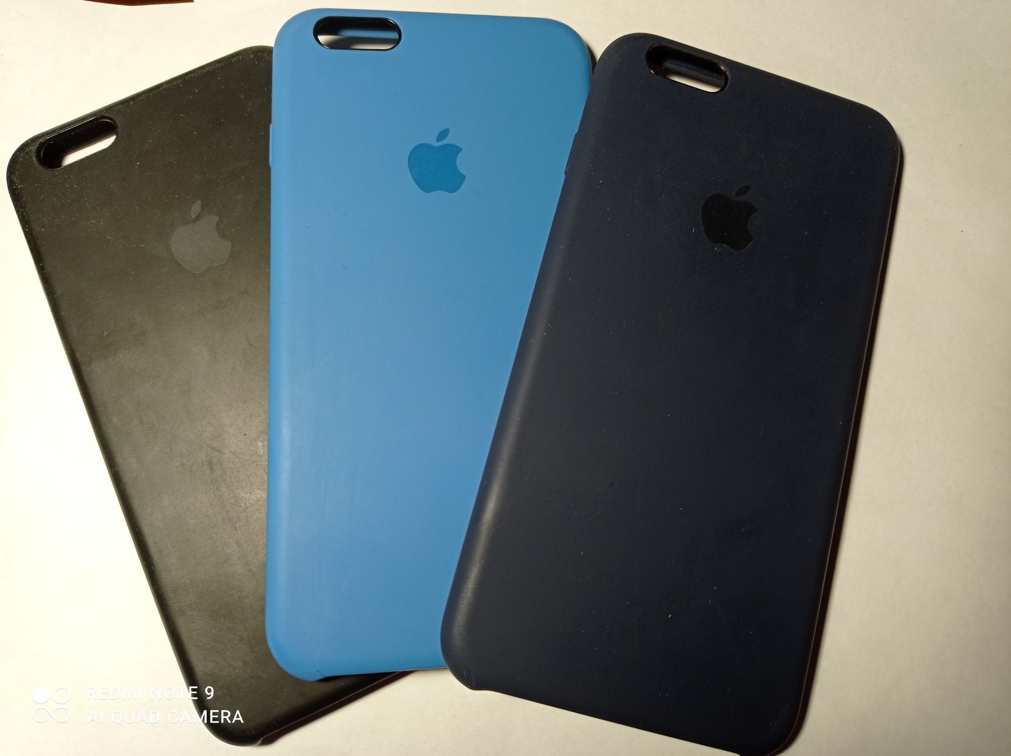 Продам Чехол для iPhone XS Max и 8- оригинал