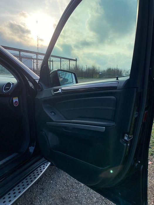 Mersedes-Benz GL-Class 2011