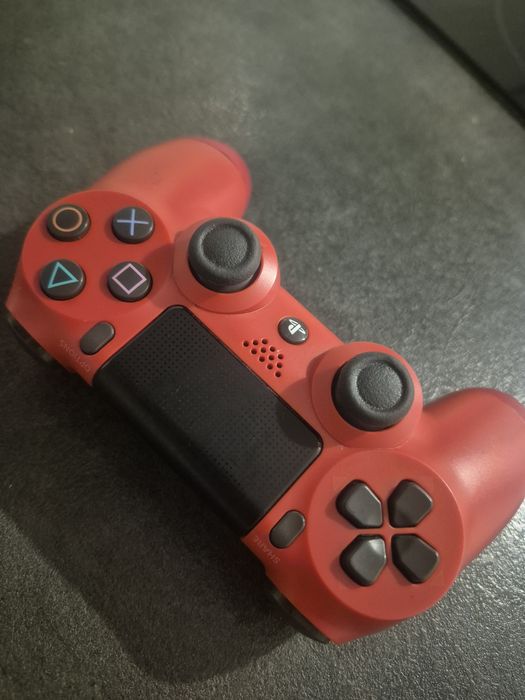 Pad dualshock do PS4 czerwony, oryginalny, model ZCT2E