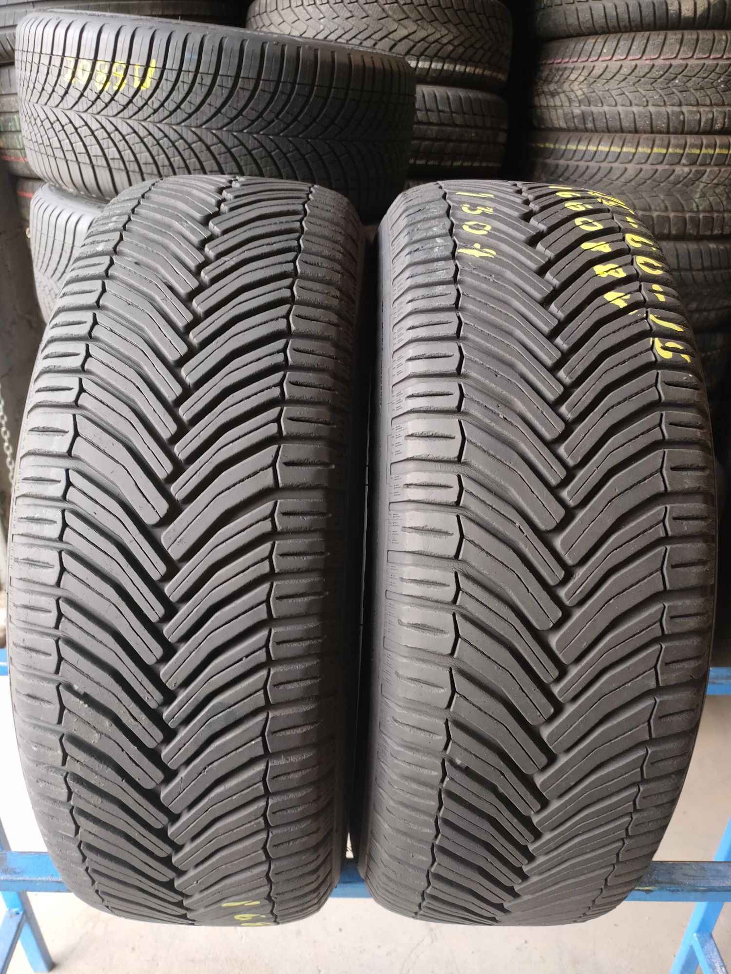 185/60r15 Michelin CrossClimate z 2016r około 6mm