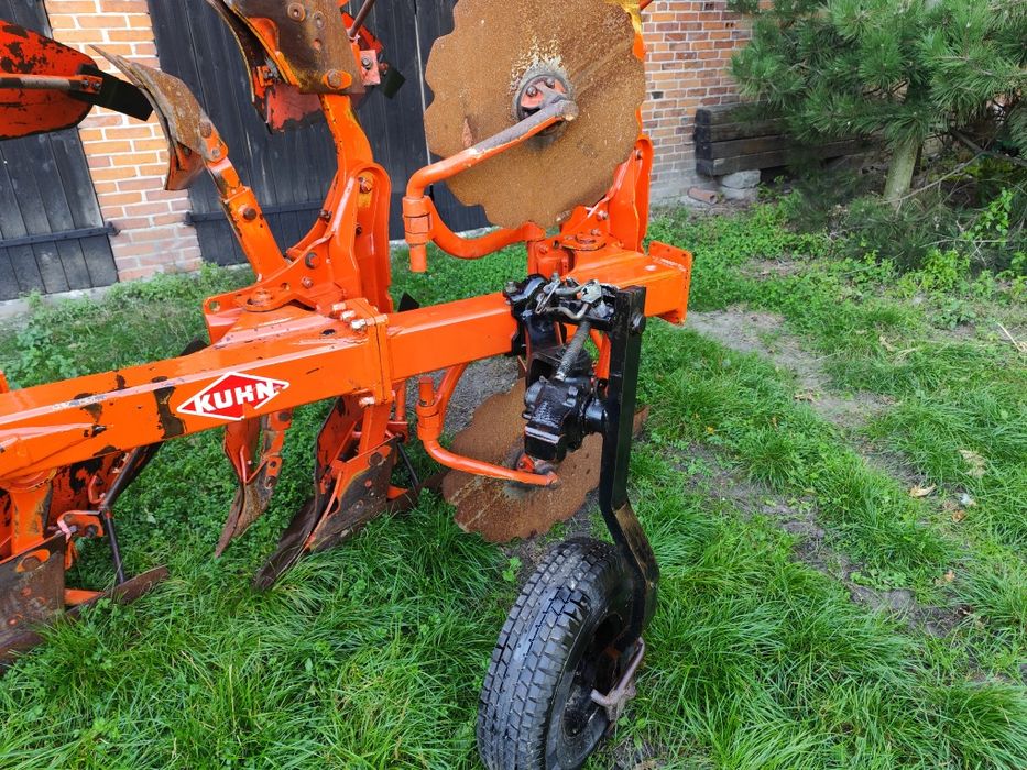 Kuhn master  kverneland  voogel noot Pottinger lemken pług 4 5 skibowy