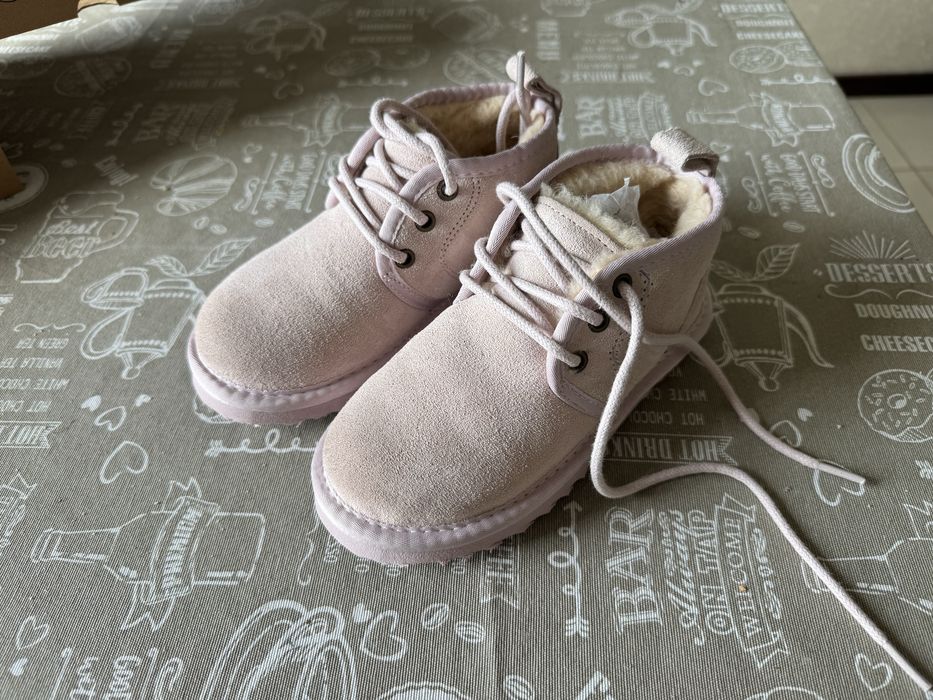 Дитячі уггі 27 розмір.