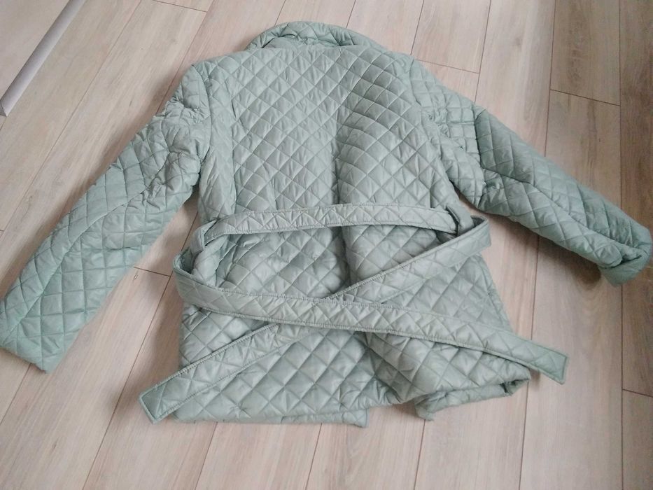 Kurtka damska pikowana pistacjowa