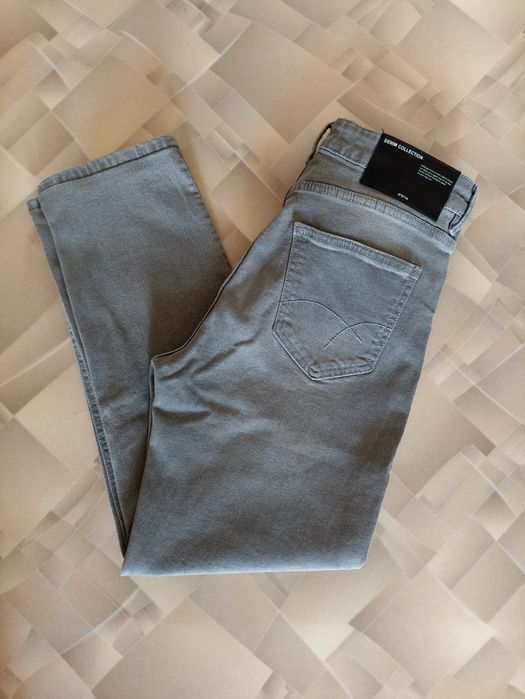 Женские серые джинсы Ostin