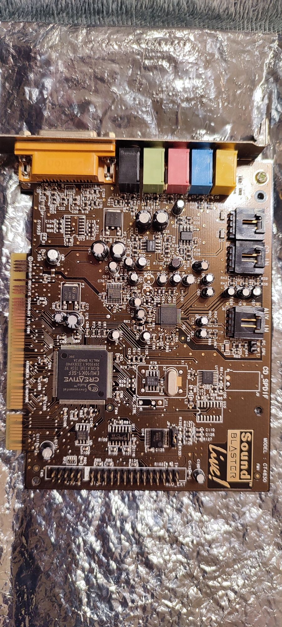 Звуковая карта PCI Creative Live 5.1 CT4830