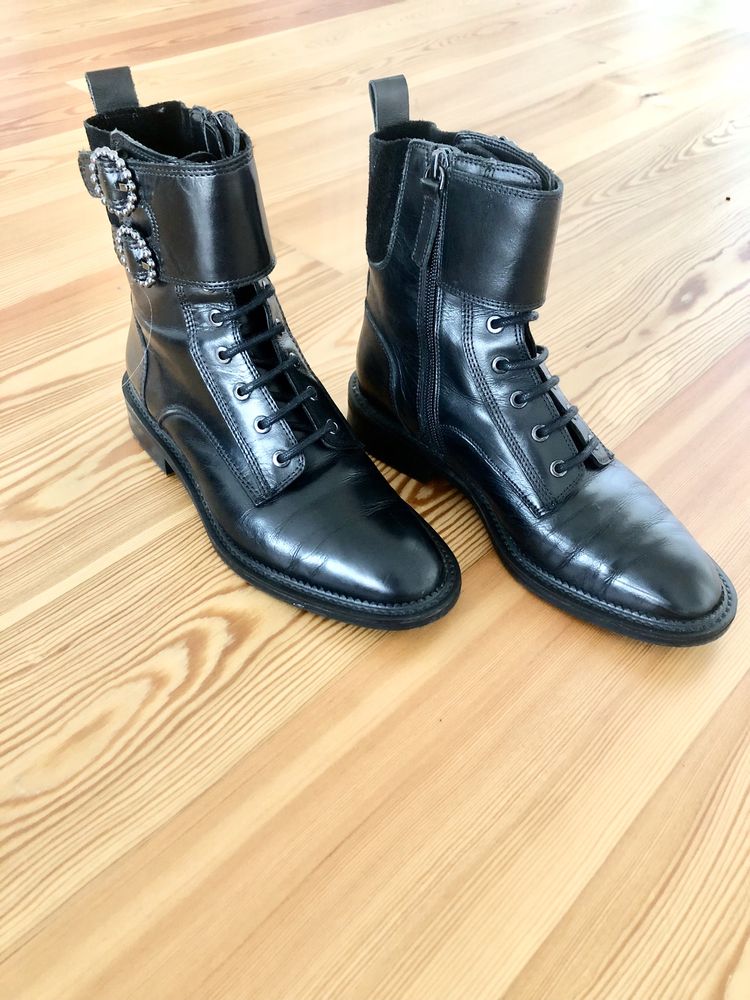 Botas de pele Zara