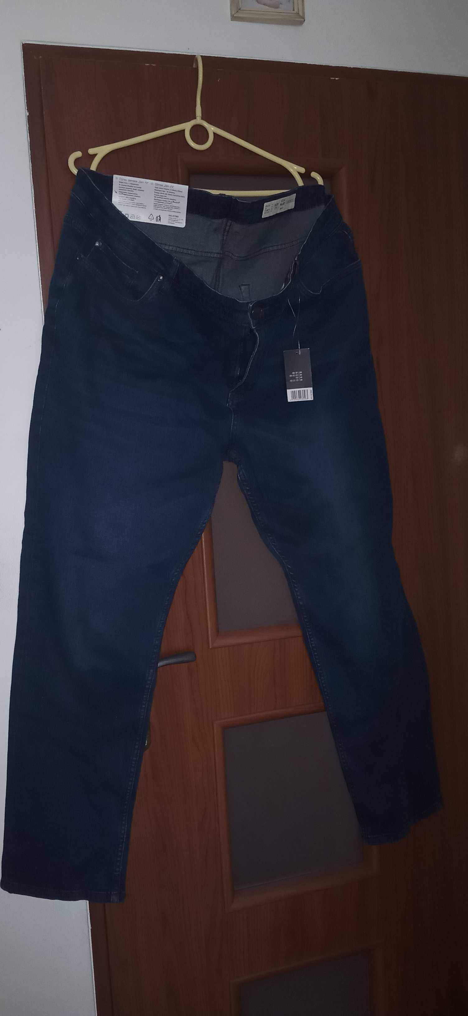 Spodnie damskie jeansy plus size slim fit r. 56 Esmara