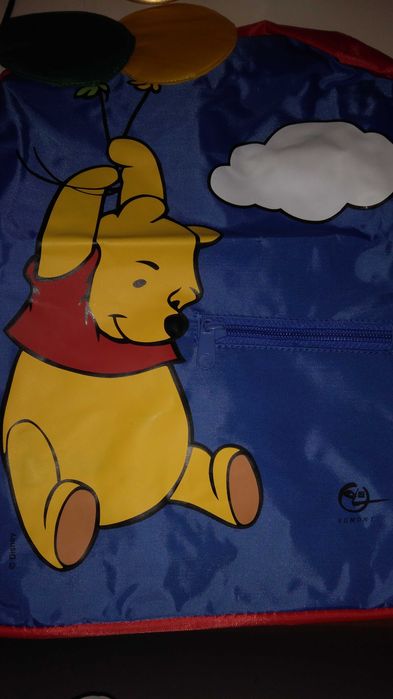 Plecak dla dzieci z Puchatkiem