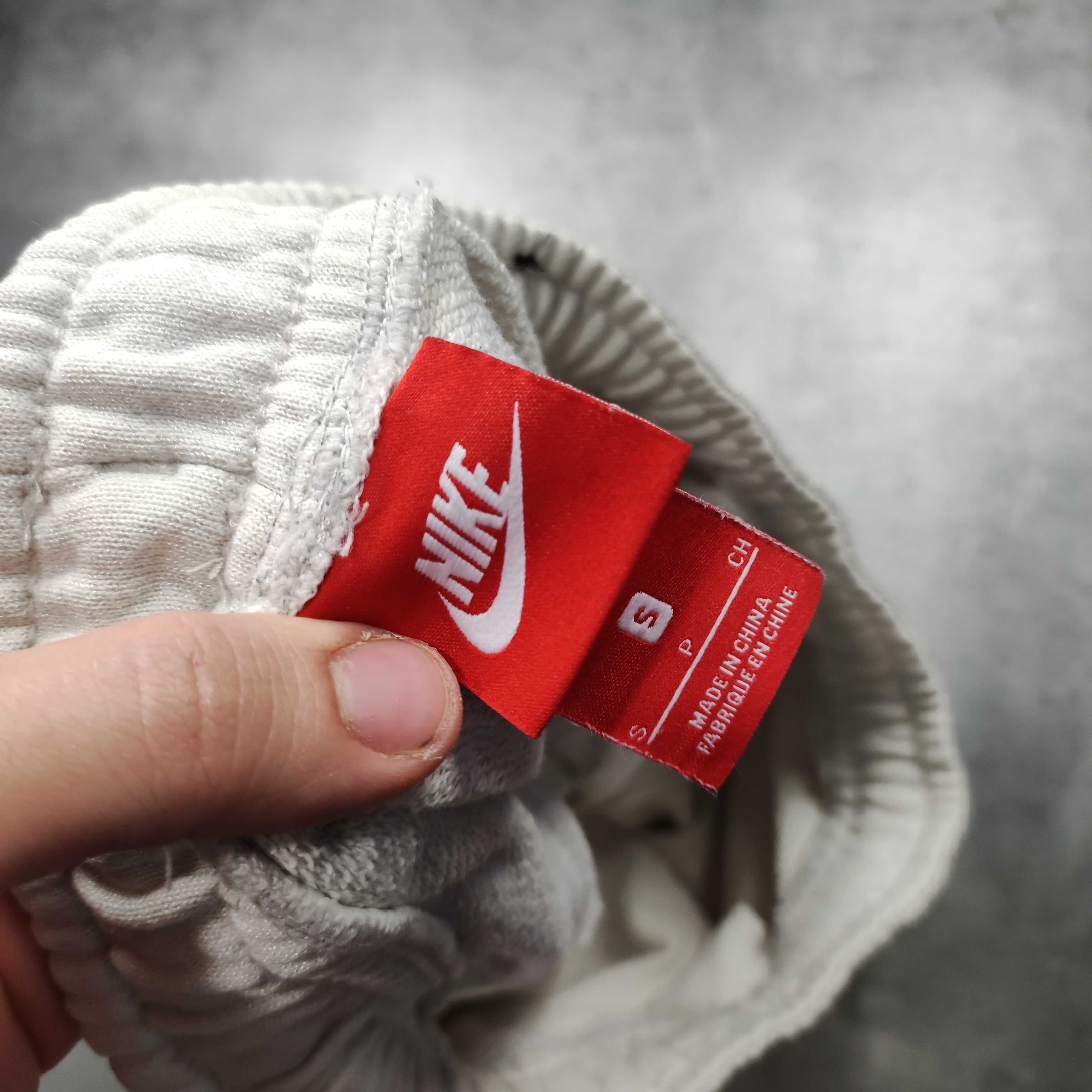 MĘSKIE PREMIUM Nike Air MAX Krótkie Spodenki Kremowe Duże Logo Szorty