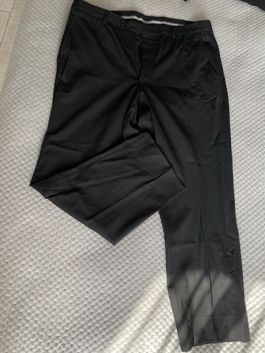 Піджак Hugo Boss, брюки Armani
