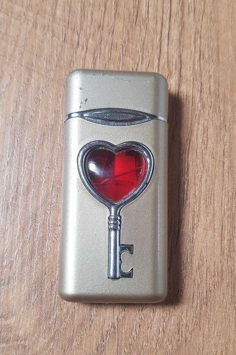 Zapalniczka Żarowo-gazowa Serce w Kluczu PRL