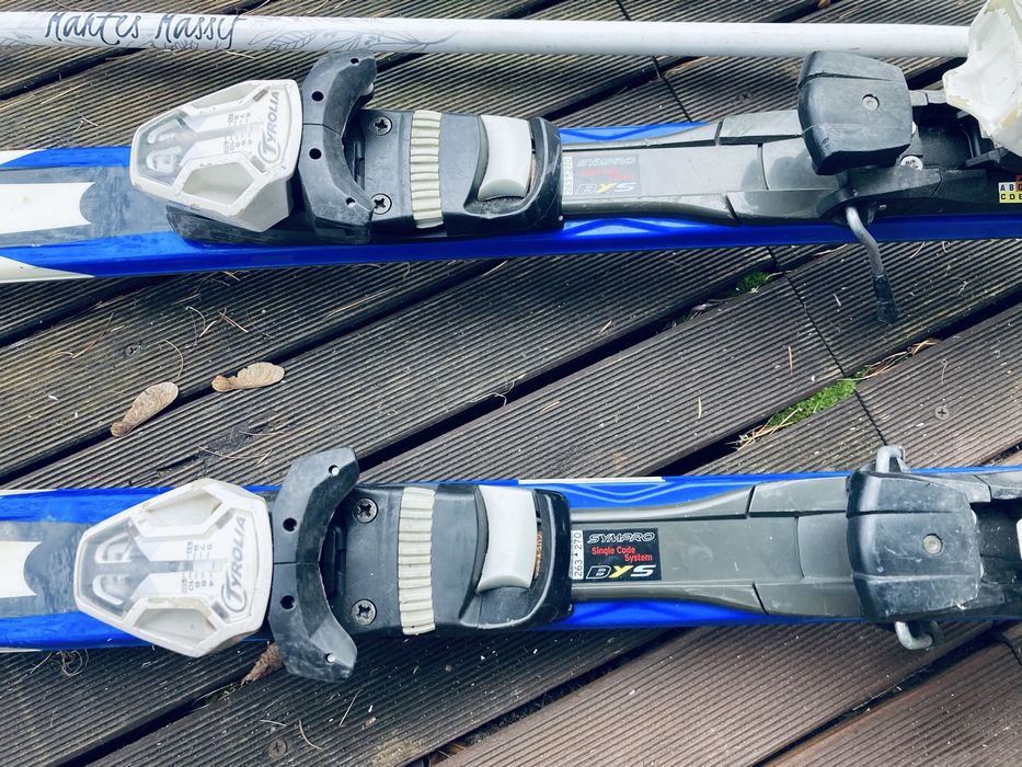 Narty ELAN Race Pro L150 R14.9 150cm + kije narciarskie + opaski