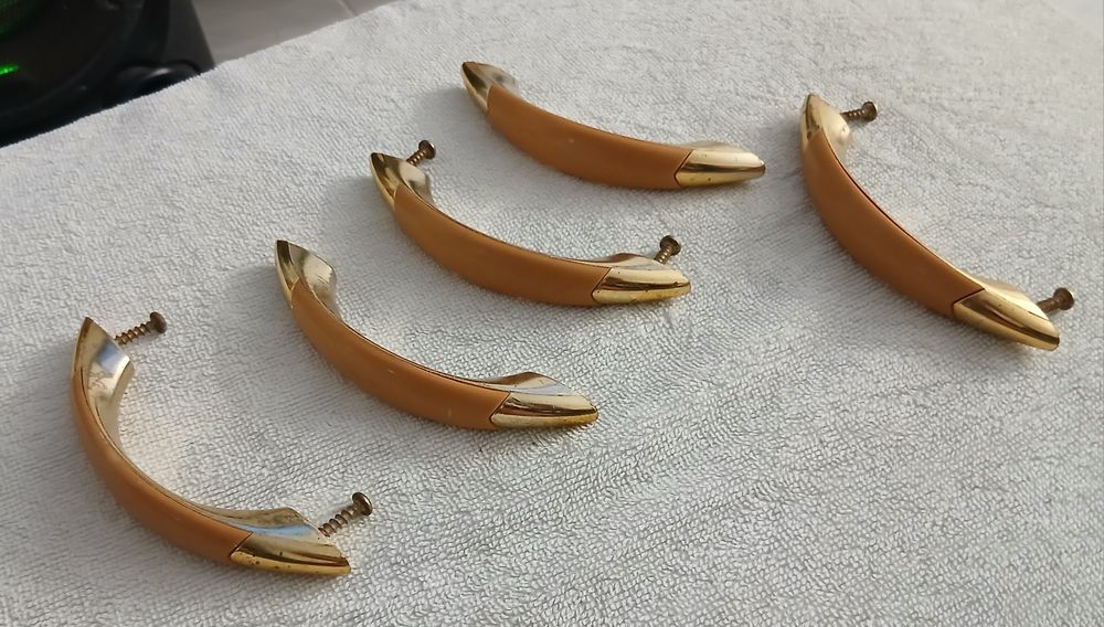 Puxadores para Gavetas Portas de Armarios etc valores Variados