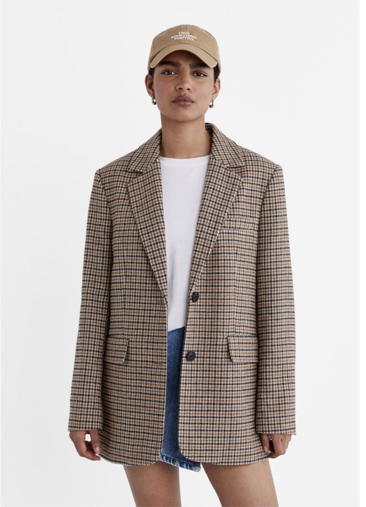 Blazer NOVO COM ETIQUETA estampado Stradivarius