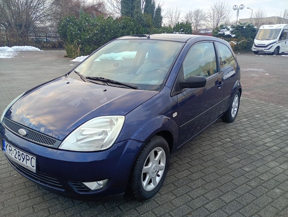 Ford Fiesta 2005 1.4 benzyna sprawny i bardzo zadbany okazja !!!