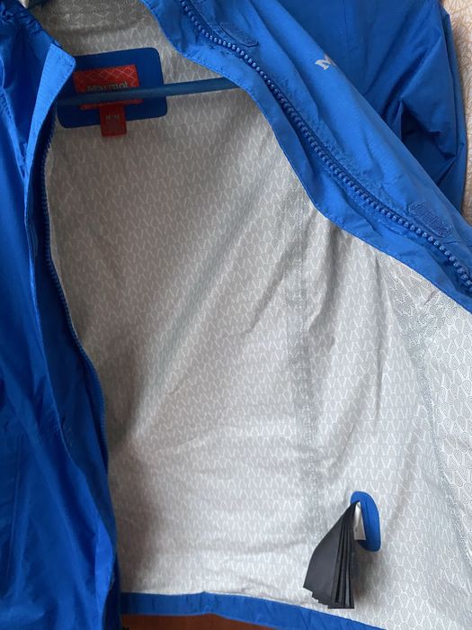 Вітровка дощовик marmot