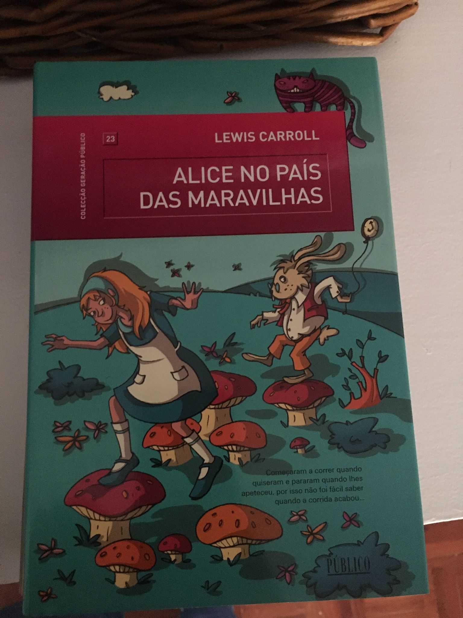 Alice no país das maravilhas de Lewis Carroll