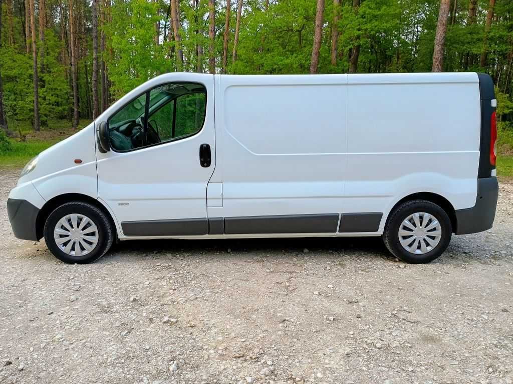 Vivaro 2,0 CDTI 115KM Klima Elektryka Long Hak Skrzydełka Zarejestrowa