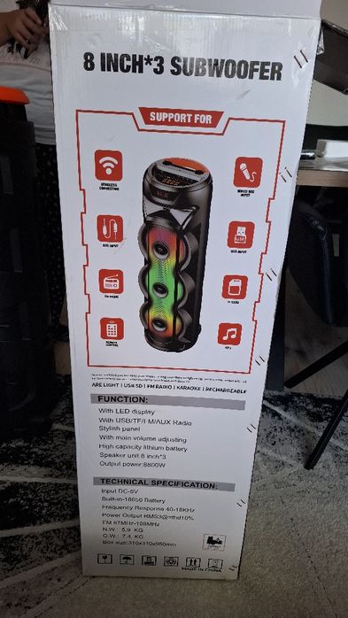 Bezprzewodowy głośnik przenośny DPUS SZ-8336, 3 x 8", mega bas, ładowa