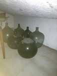 Garrafões de vidro grandes e pequenos vintage