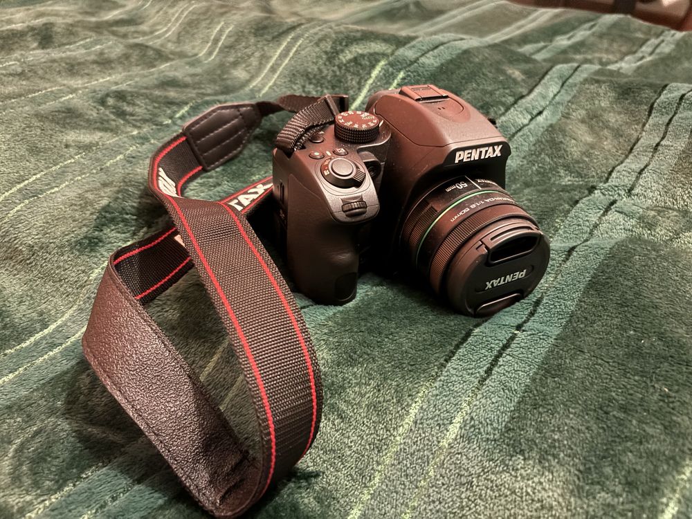 Aparat Pentax K-70 body plus obiektyw 50mm