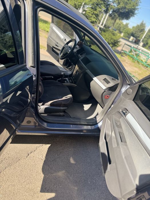 Продам Opel Astra H 2006 бензин/газ
