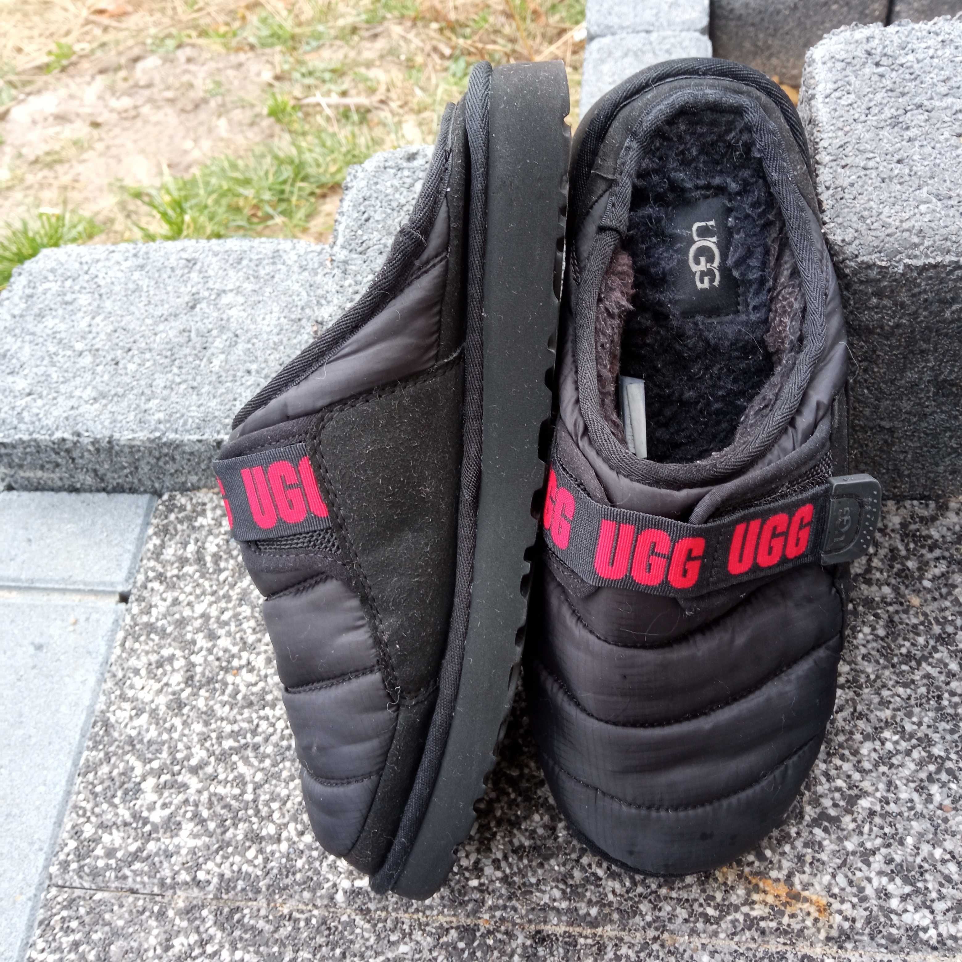 Kapcie UGG M Dune Slip-On LTA Black Klapki Rozmiar 40