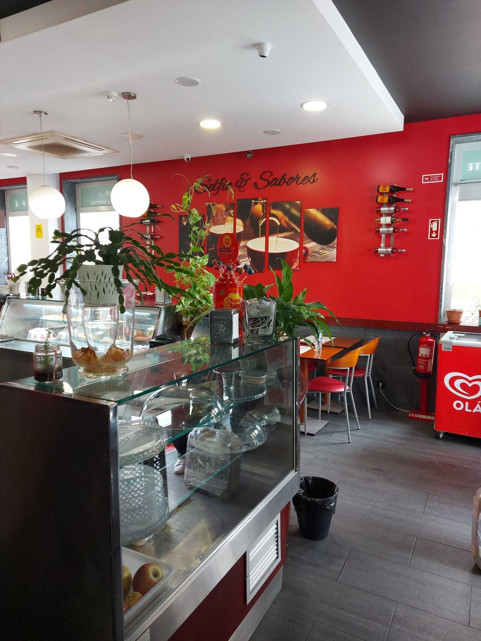 Trespasse de Café, Snack Bar em Telheiras, Lisboa
