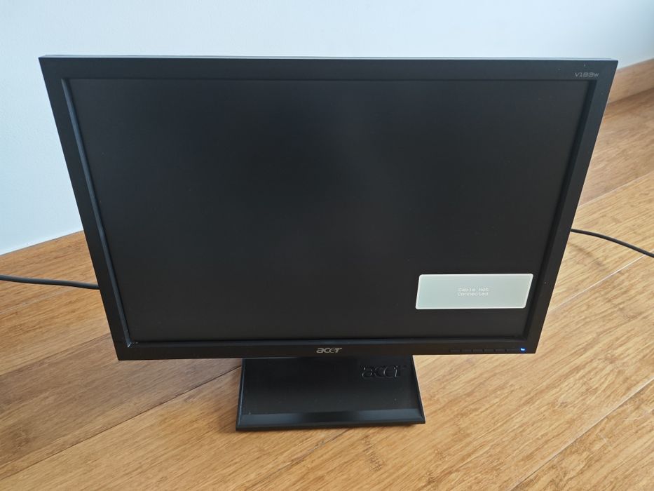 Acer V193w monitor