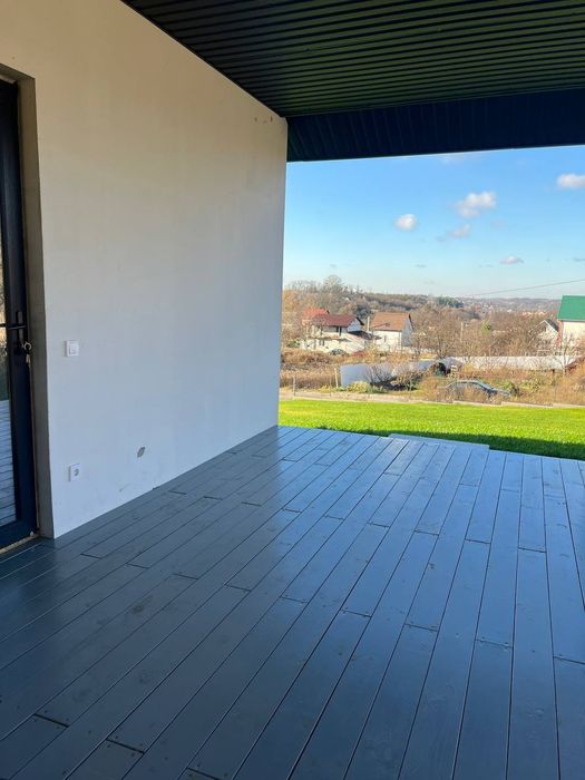 Продам готовий Будинок,  з сучасним ремонтом та меблями