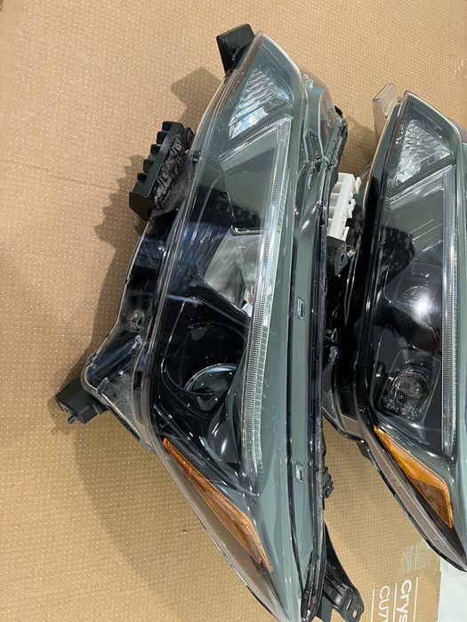 Фара Full led ZE1 Leaf