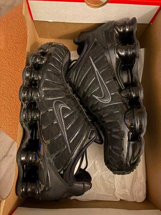 Buty-Trampk-Nike Shox TL Black R.37