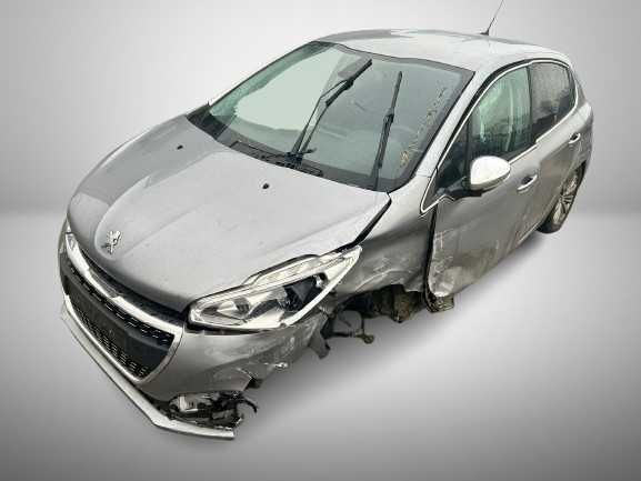 PEUGEOT 208 1.2 THP 61 tys przebiegu automat kolor KCAC NA CZĘŚCI