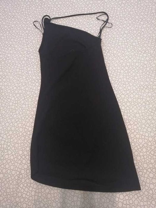 Vestido curto assimétrico tamanho XS