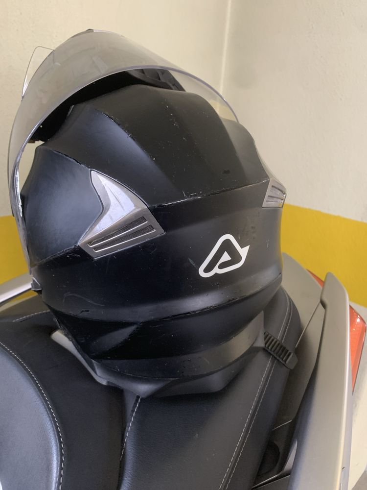 Capacete modular Acerbis para deadpachar
