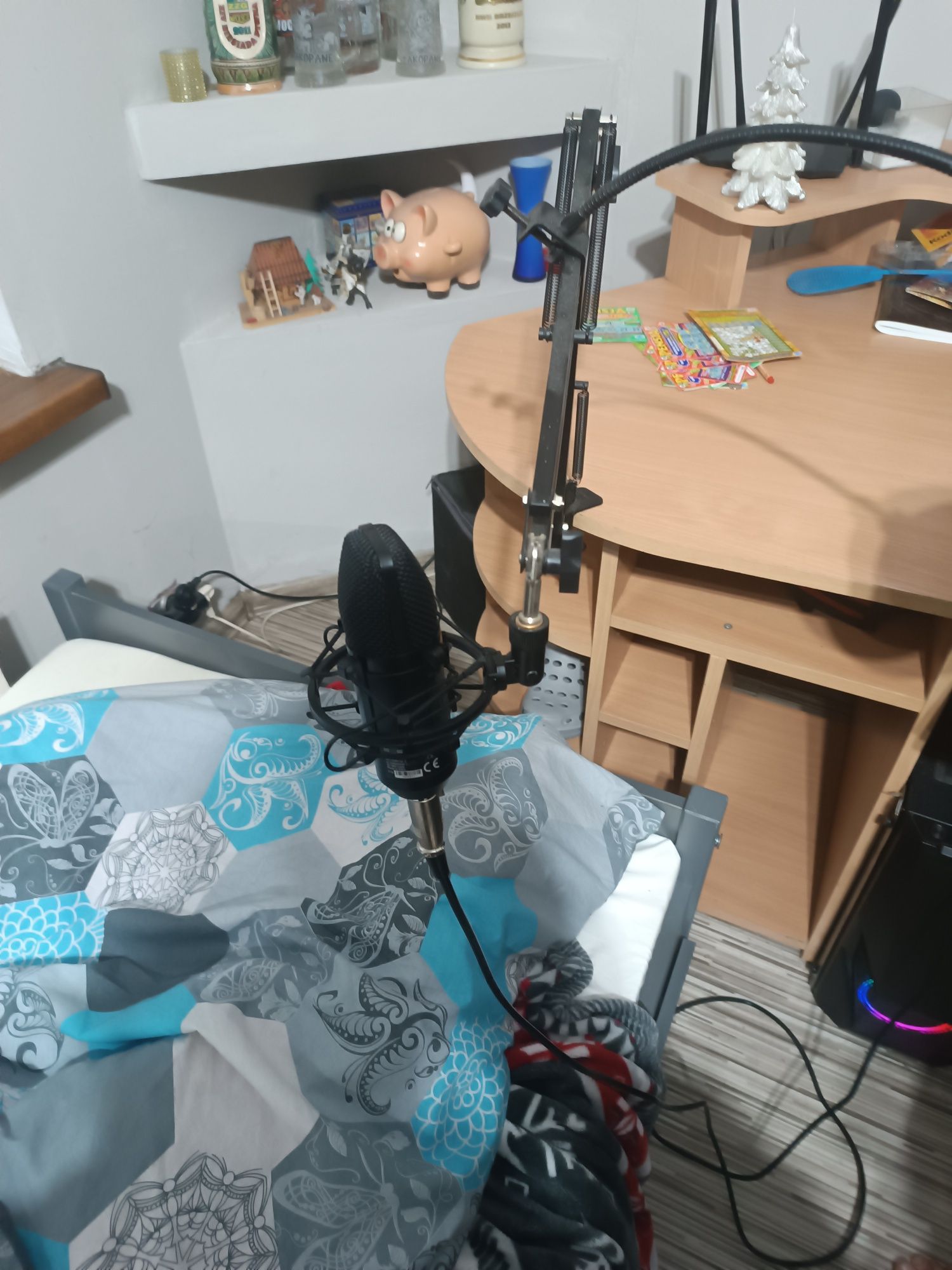 Sprzedam mikrofon komputerowy