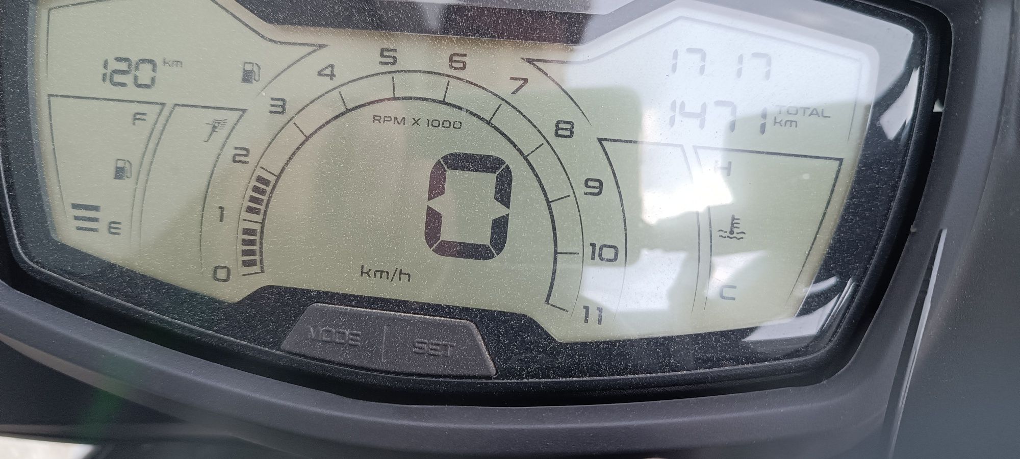 Aprilia tuono 125
