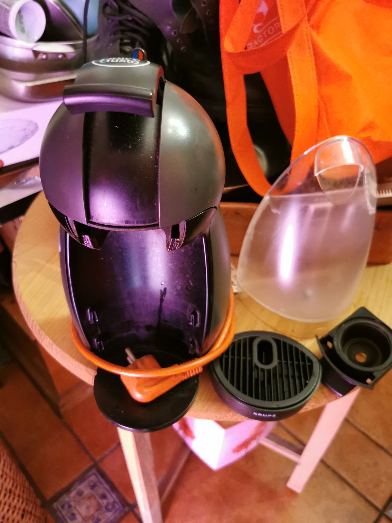 Máquina café Dolce Gusto