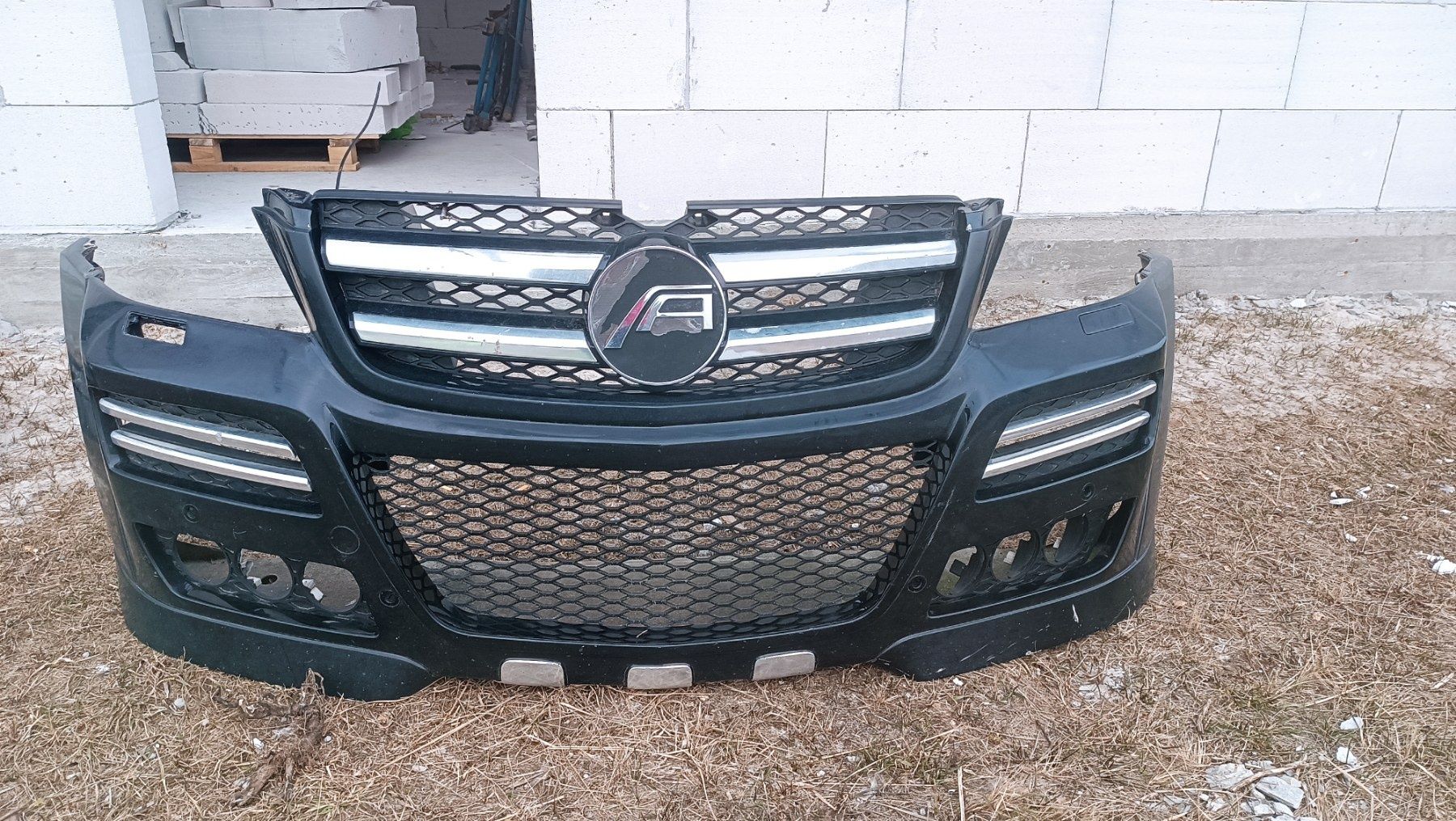Бампер передній Mercedes- Benz GL X 164