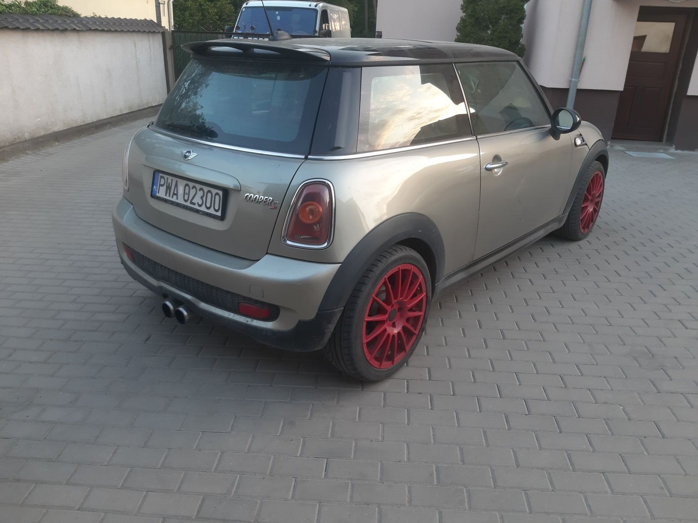 Mini Cooper S R56 .