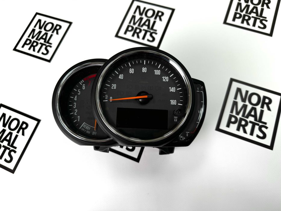 Панель приладів Mini Cooper F54/ 55/ 56/ 57/ 60 Рестайл приборка