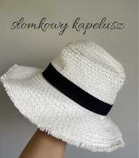 Słomkowy biały kapelusz z regulacja rozmiaru Primark