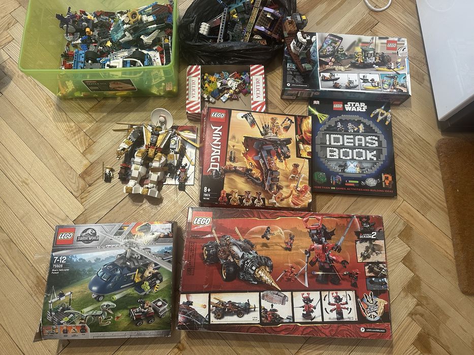 Все Lego наборы + книга