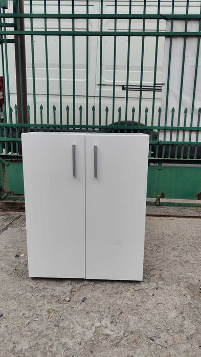 Szafka biała komoda do łazienki lub biura