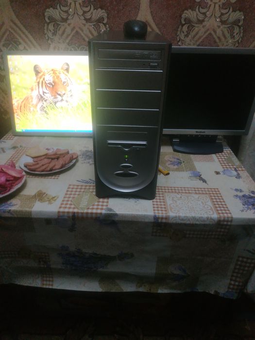 Комп'ютер, усе працює