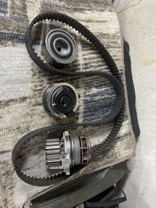 Комплект ГРМ VAG 2.0 TDI мотор CFC, CFCA