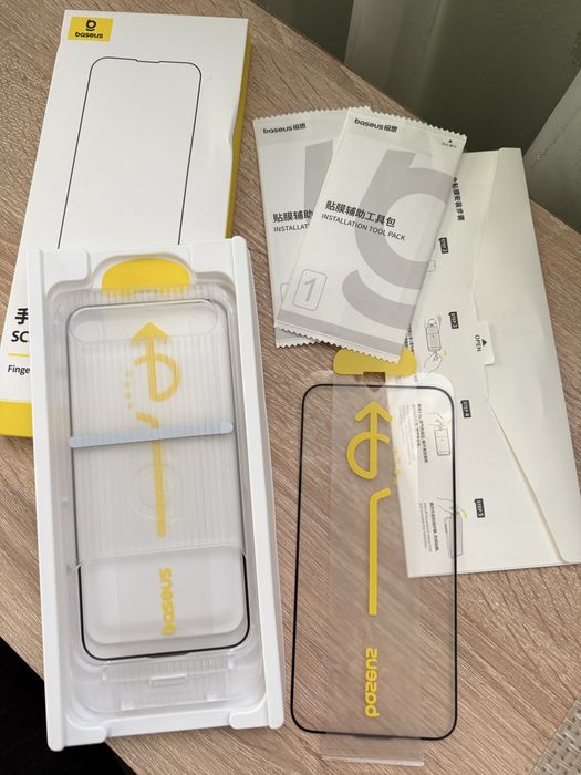 Чехол та скло на iphone 15 pro max