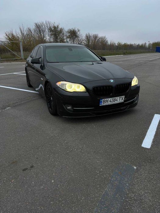 BMW F10 2012 года 525D Twin Power Turbo XDrive